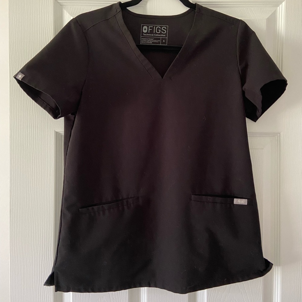 Figs Scrub Top